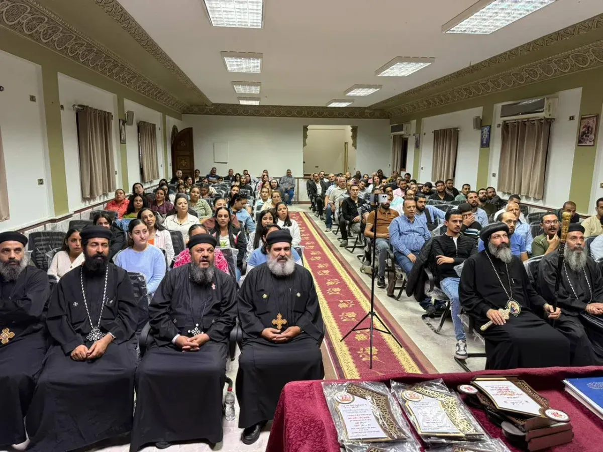صورة من الألبوم